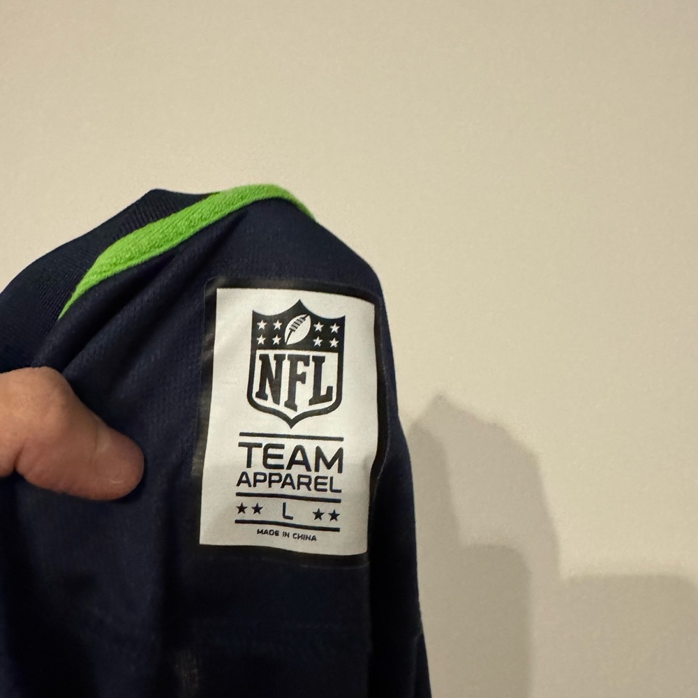 Seahawks Men's Shirt - Picture 3 of 3